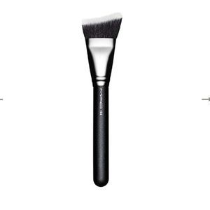 MAC 169 SCULPT BRUSH